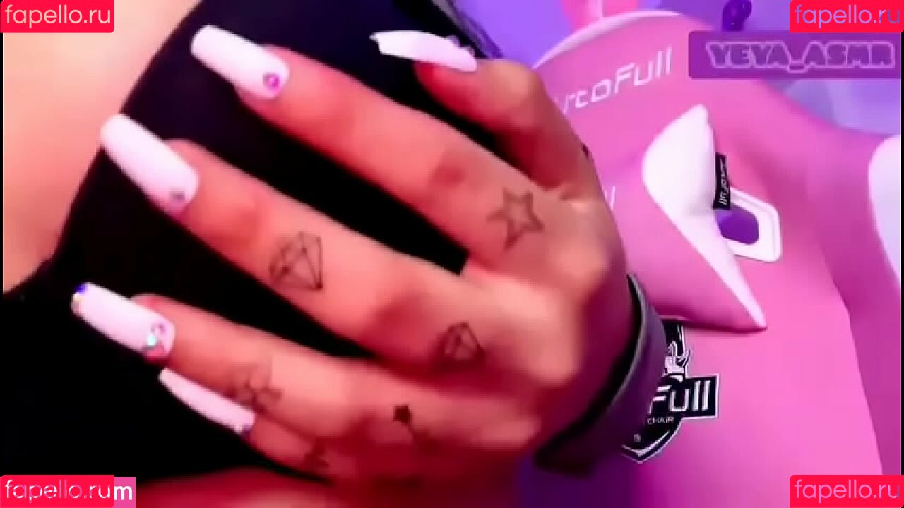 Yeya ASMR Onlyfans Photo Gallery 