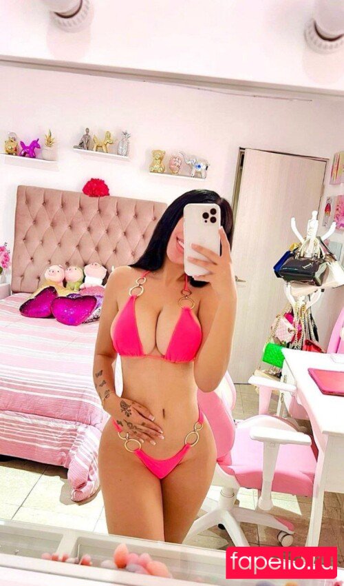 Yeya ASMR Onlyfans Photo Gallery 