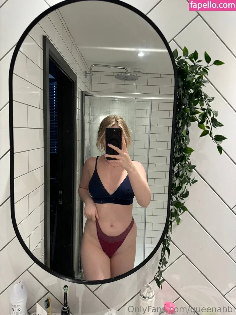 AbbiGilx Onlyfans Photo Gallery 