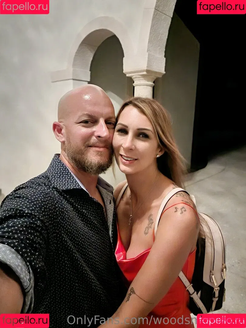 woodsman-wife Onlyfans Photo Gallery 