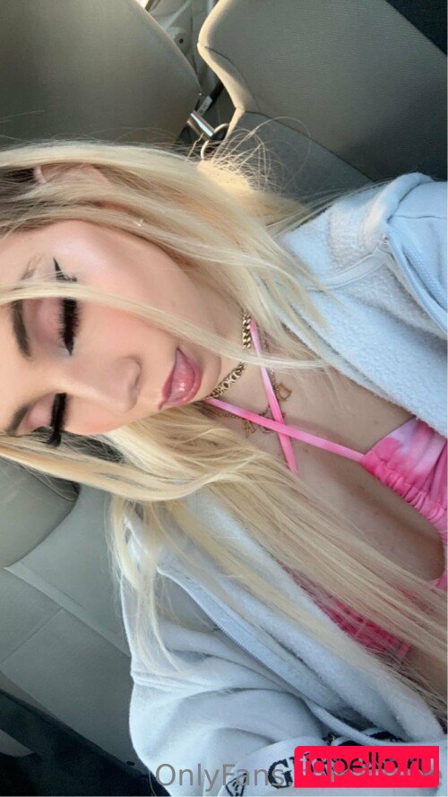Chlostar Nude Onlyfans Photo 59