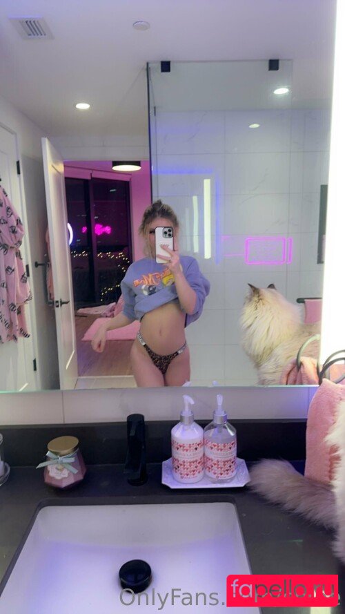 Chlostar Nude Onlyfans Photo 35