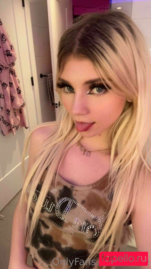Chlostar Nude Onlyfans Photo 21
