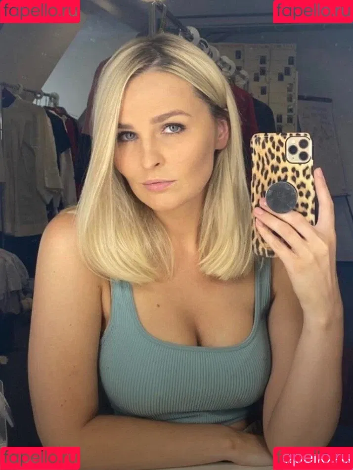 Jana Riva Onlyfans Photo Gallery 