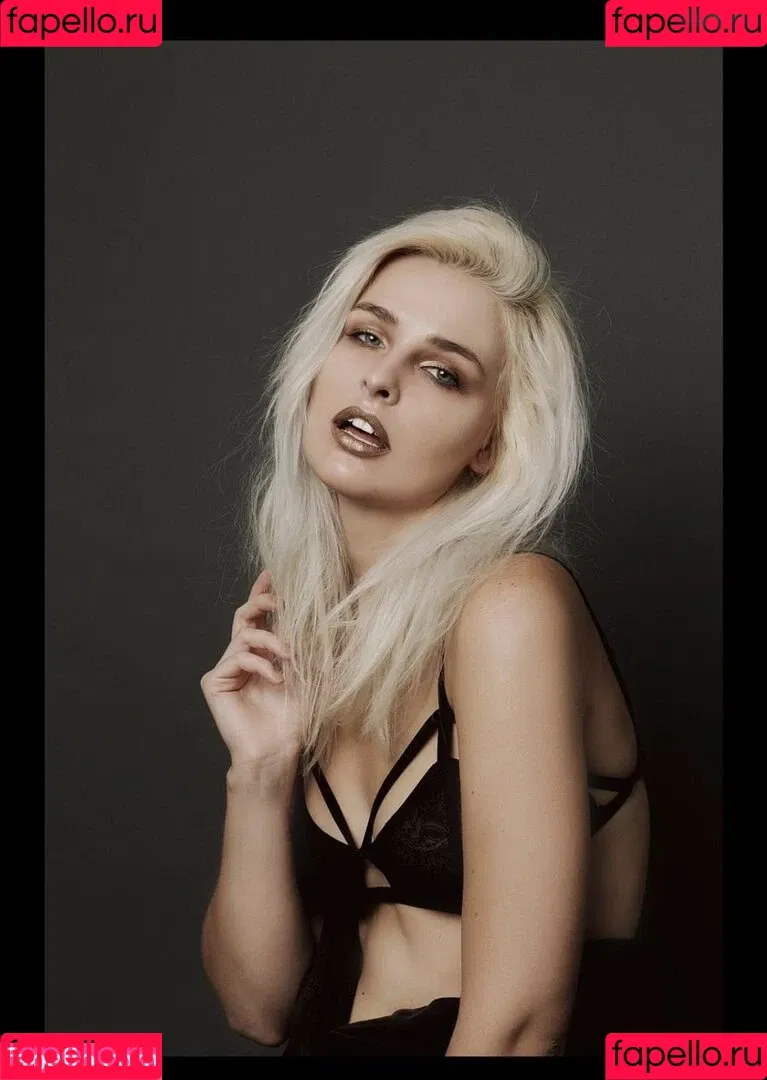 Jana Riva Onlyfans Photo Gallery 