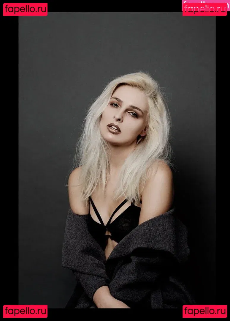 Jana Riva Onlyfans Photo Gallery 