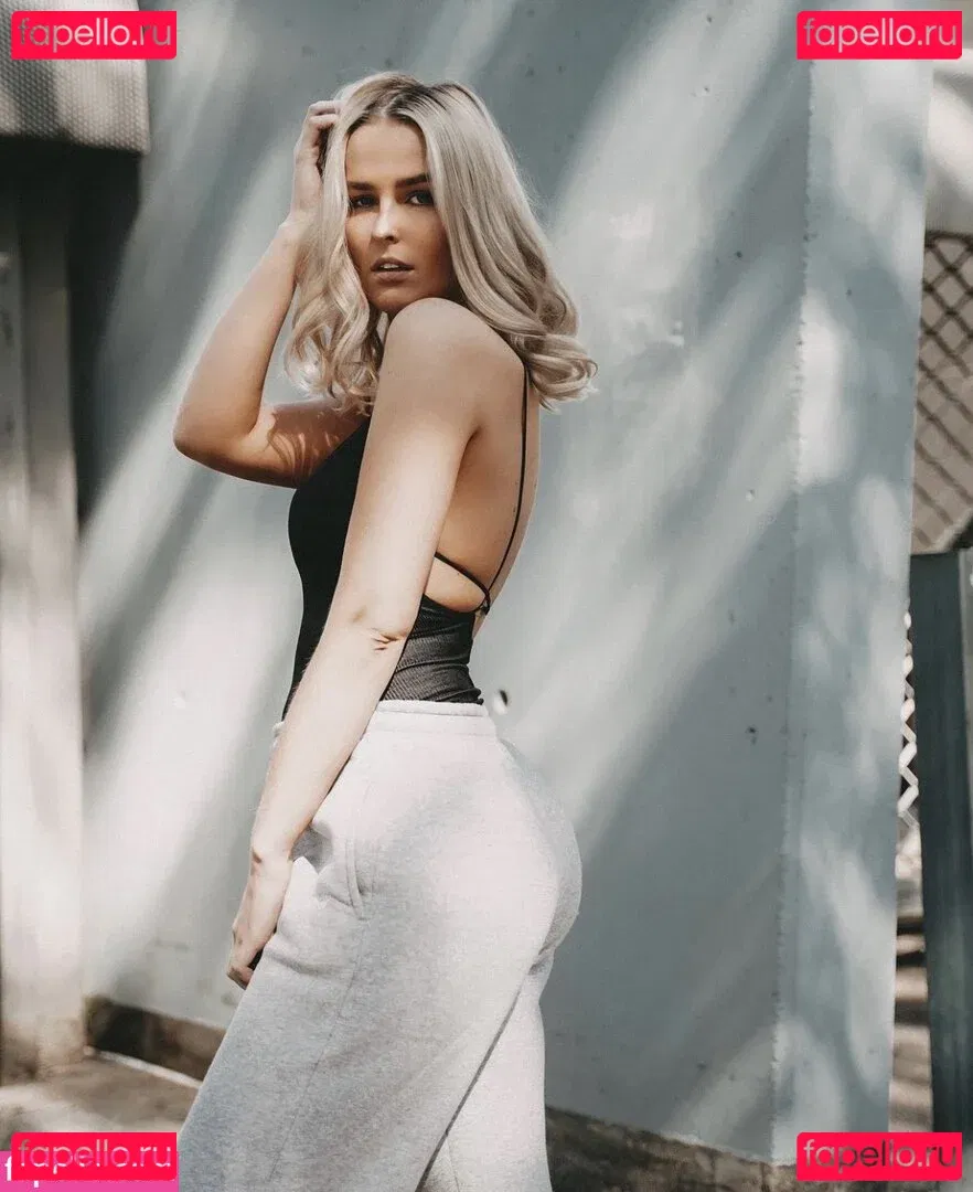 Jana Riva Onlyfans Photo Gallery 