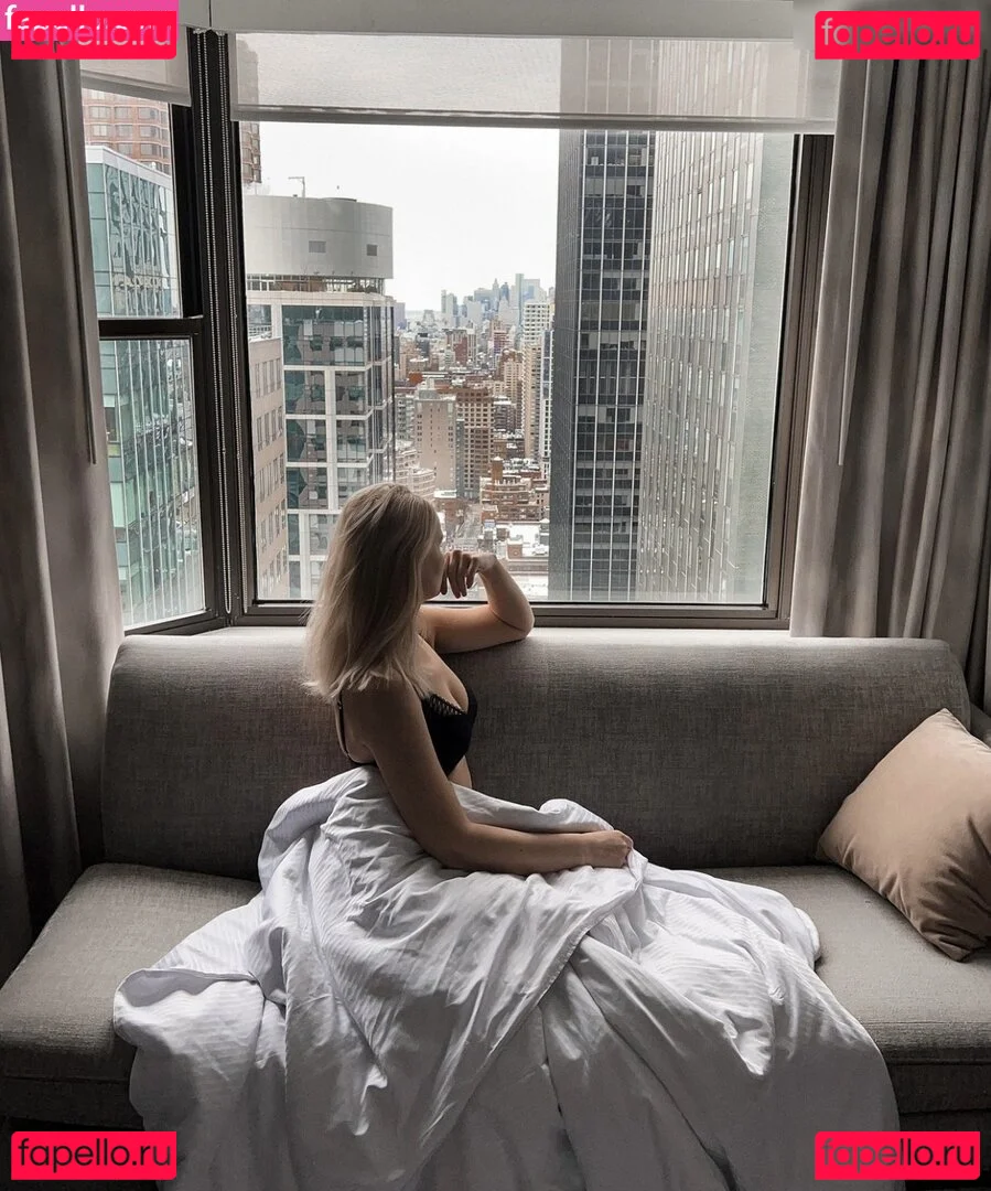 Jana Riva Onlyfans Photo Gallery 