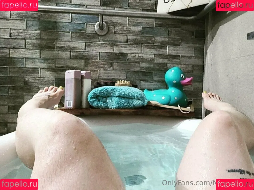 feetheat27 Onlyfans Photo Gallery 