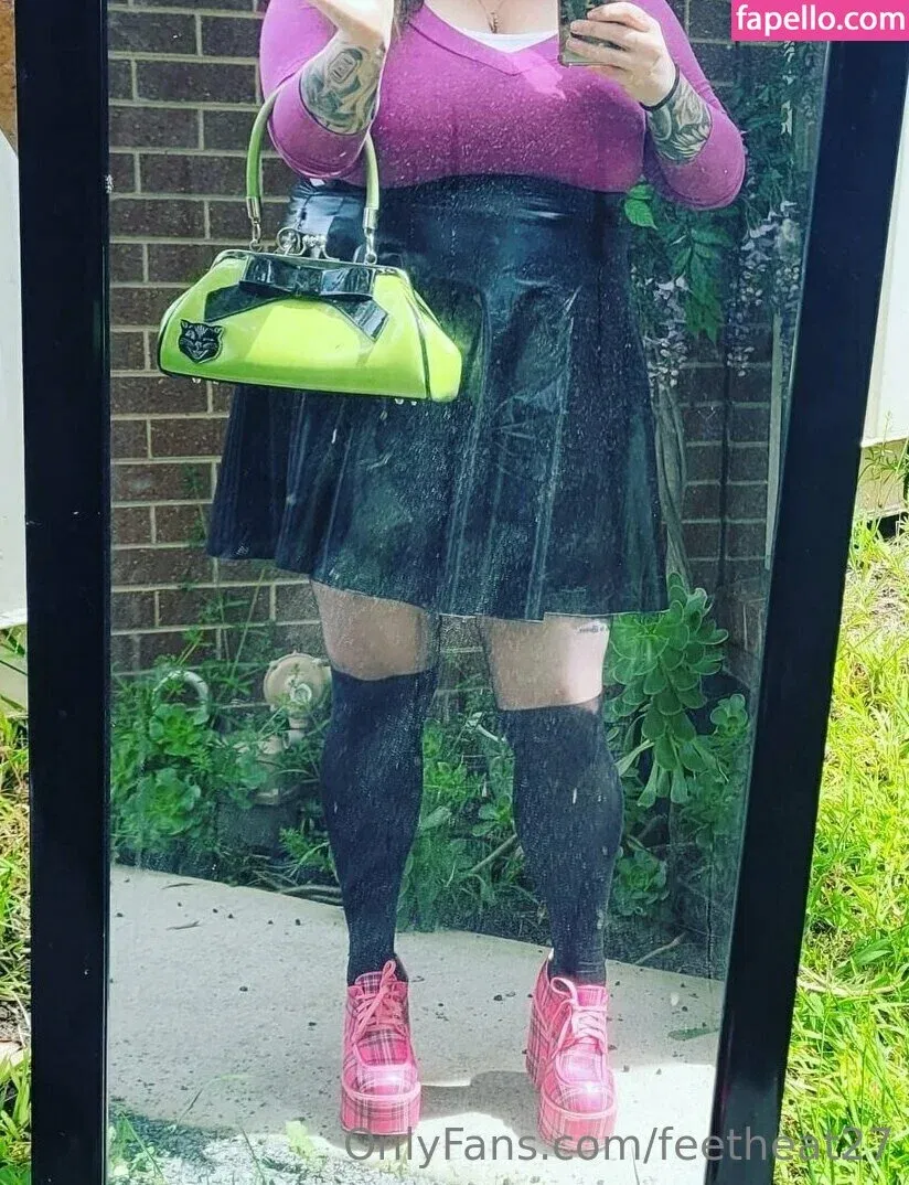 feetheat27 Onlyfans Photo Gallery 