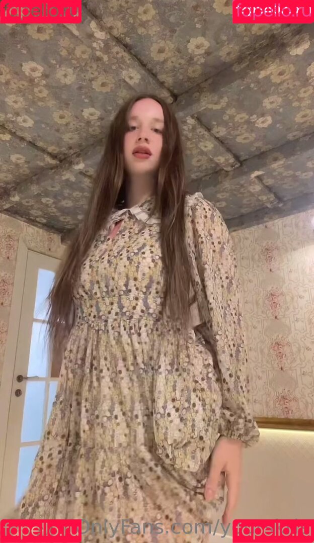 yourskris Onlyfans Photo Gallery 