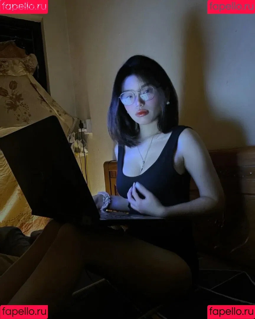 Khanh Linh Onlyfans Photo Gallery 