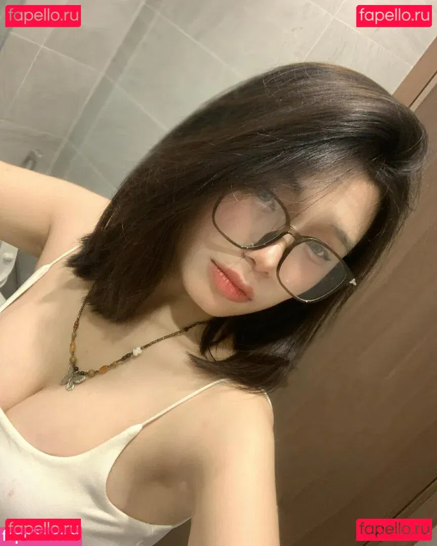 Khanh Linh Onlyfans Photo Gallery 