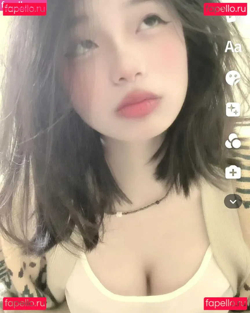 Khanh Linh Onlyfans Photo Gallery 