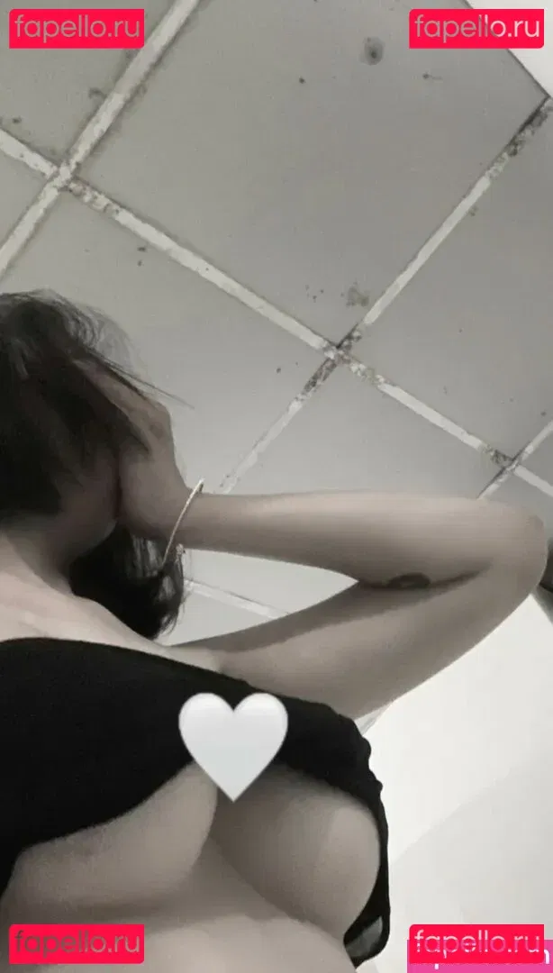 Khanh Linh Onlyfans Photo Gallery 