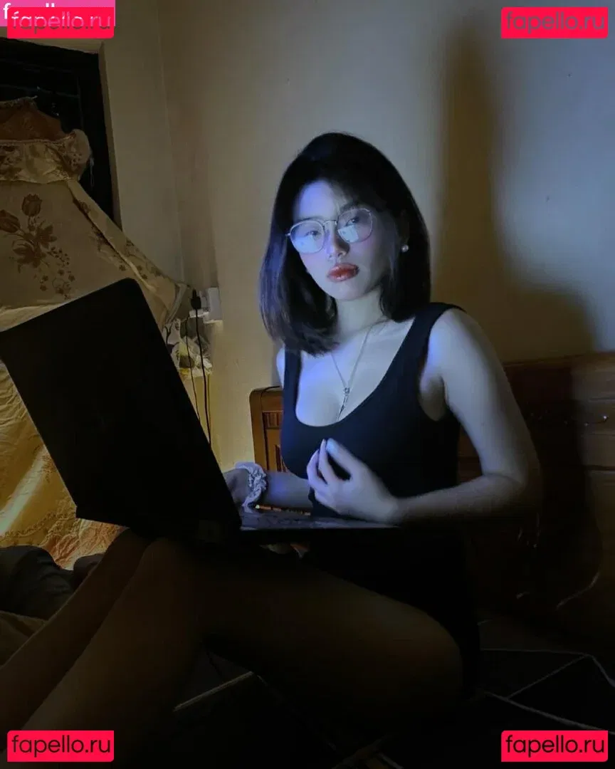 Khanh Linh Onlyfans Photo Gallery 