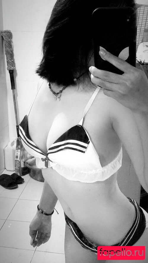 Khanh Linh Nude Onlyfans Photo 15