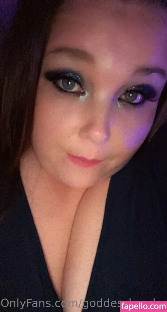 goddesskendra0104 Onlyfans Photo Gallery 