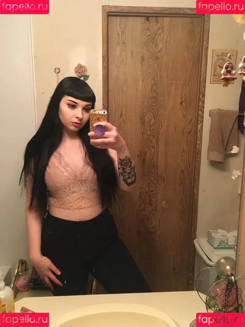 Critterqueeen Onlyfans Photo Gallery 