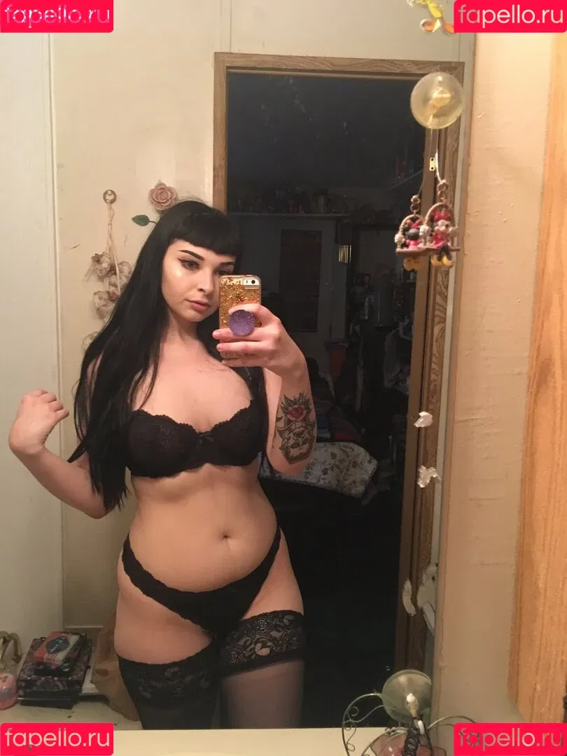 Critterqueeen Onlyfans Photo Gallery 