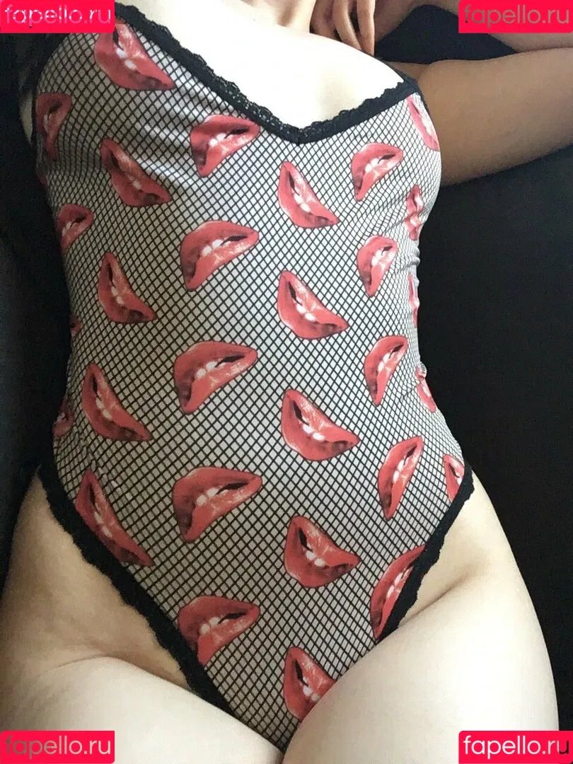 Critterqueeen Onlyfans Photo Gallery 