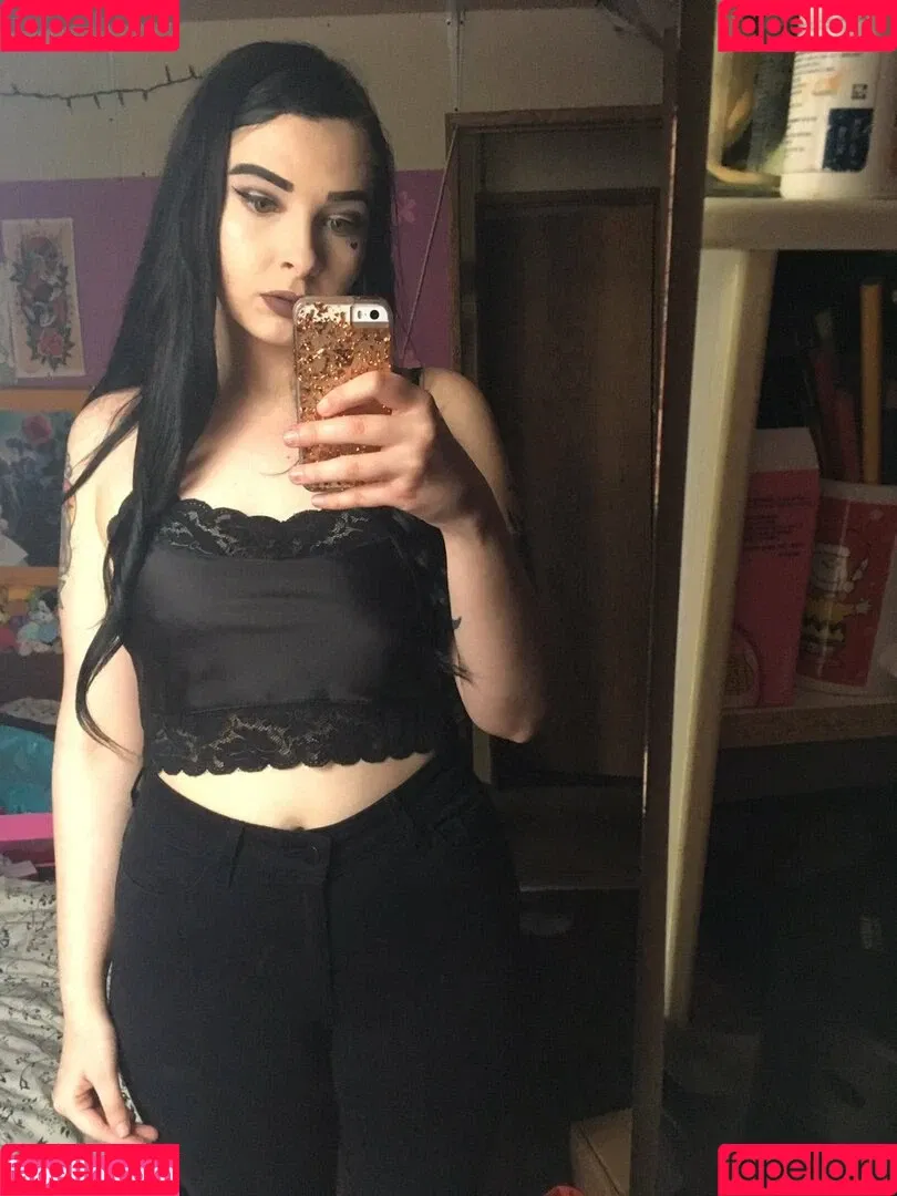 Critterqueeen Onlyfans Photo Gallery 