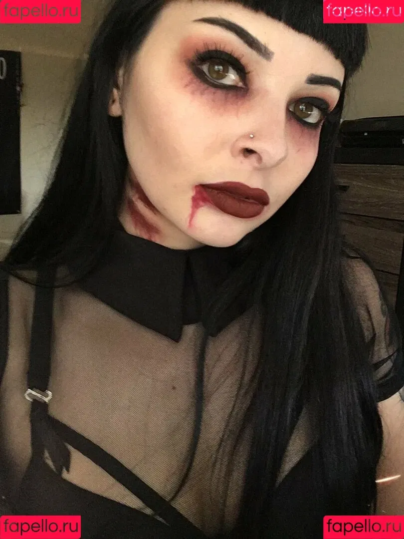 Critterqueeen Onlyfans Photo Gallery 