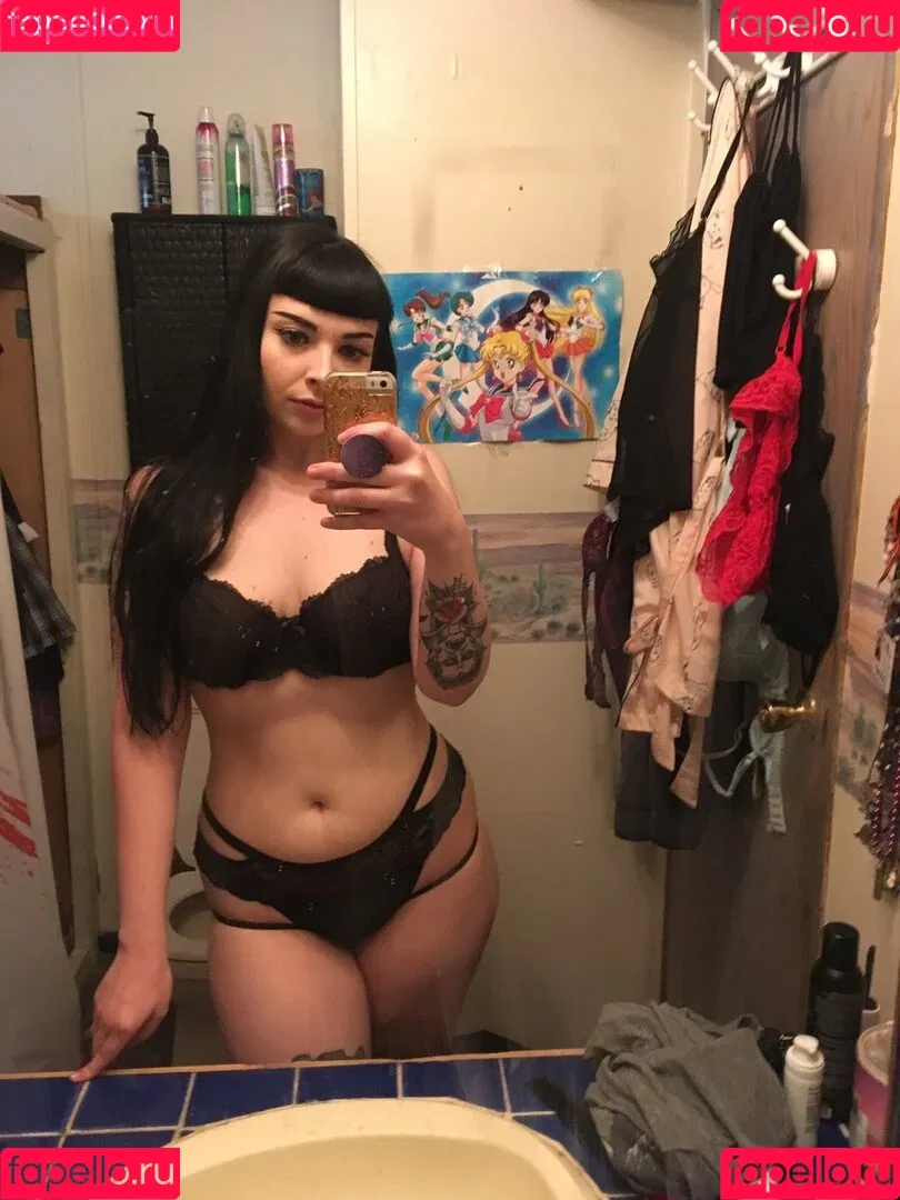 Critterqueeen Onlyfans Photo Gallery 