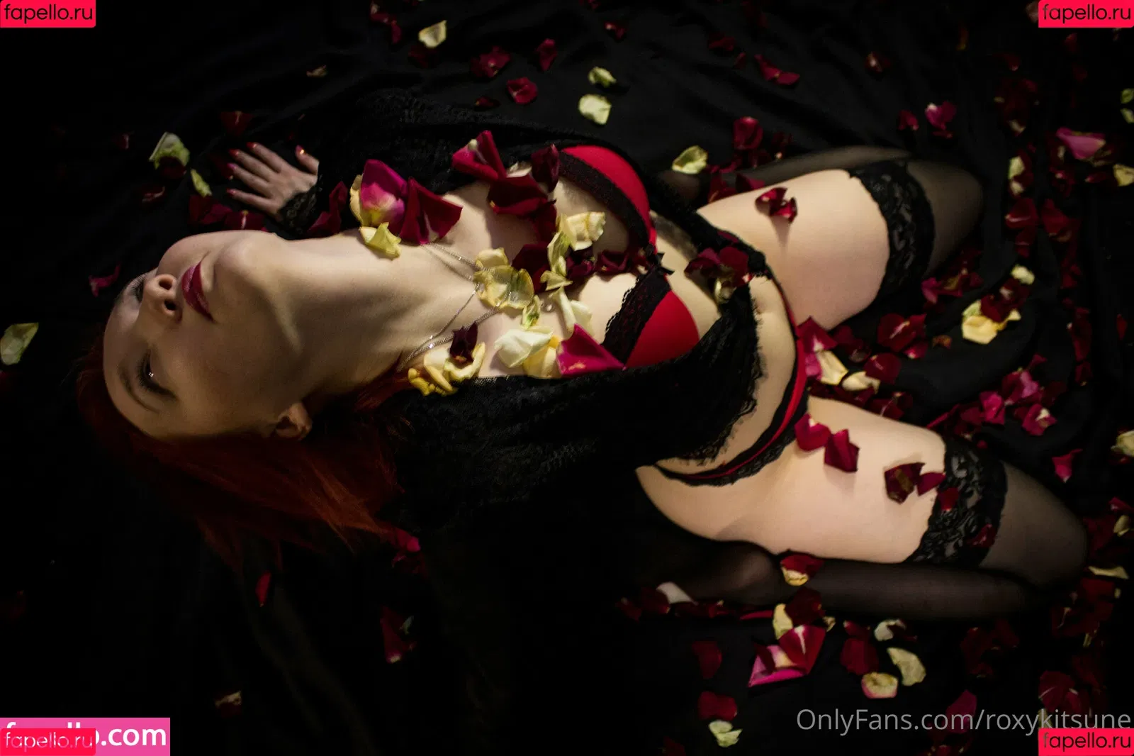roxykitsune Onlyfans Photo Gallery 
