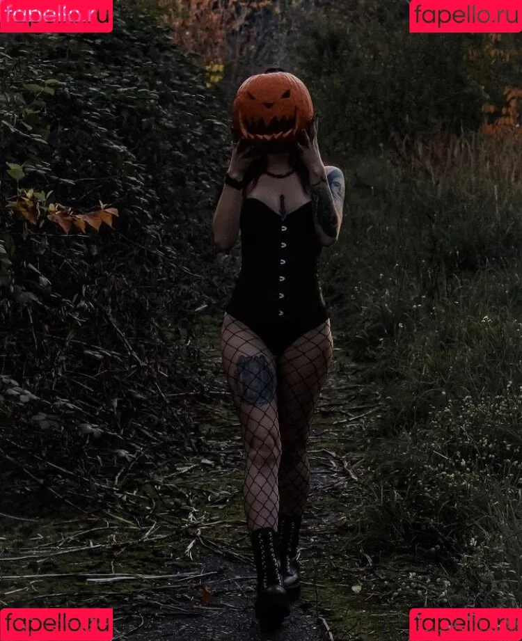 Maskentraegerin Onlyfans Photo Gallery 