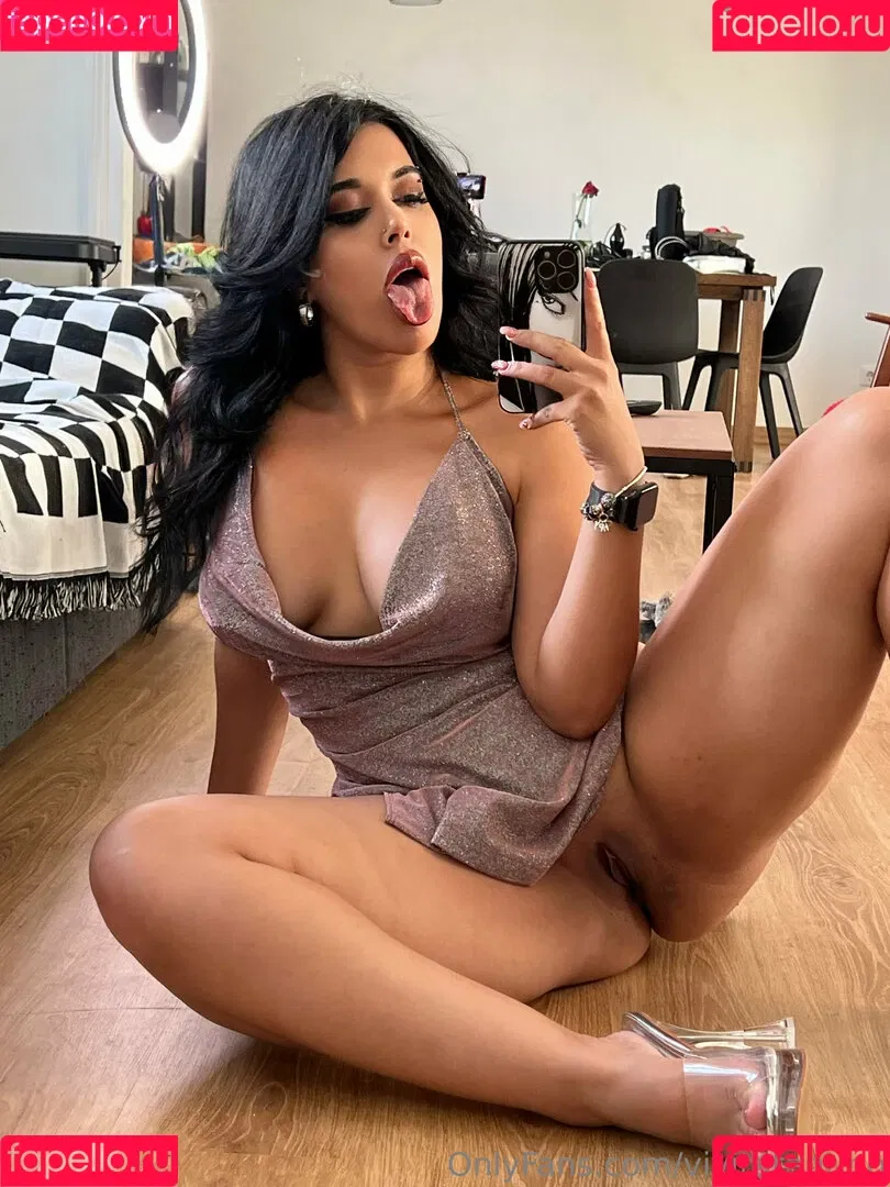 Vivi Tarantino Onlyfans Photo Gallery 