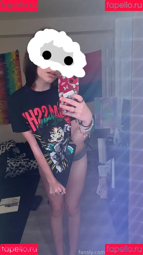 sincerlyyneon Onlyfans Photo Gallery 