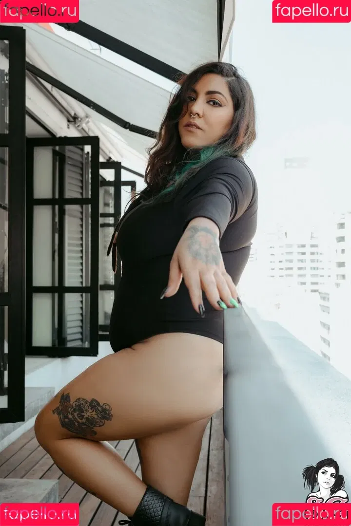 Arthemis Onlyfans Photo Gallery 