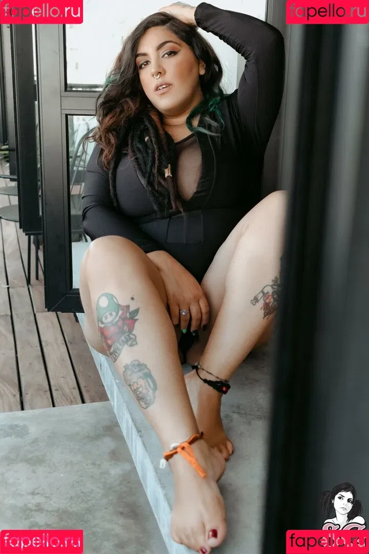 Arthemis Onlyfans Photo Gallery 