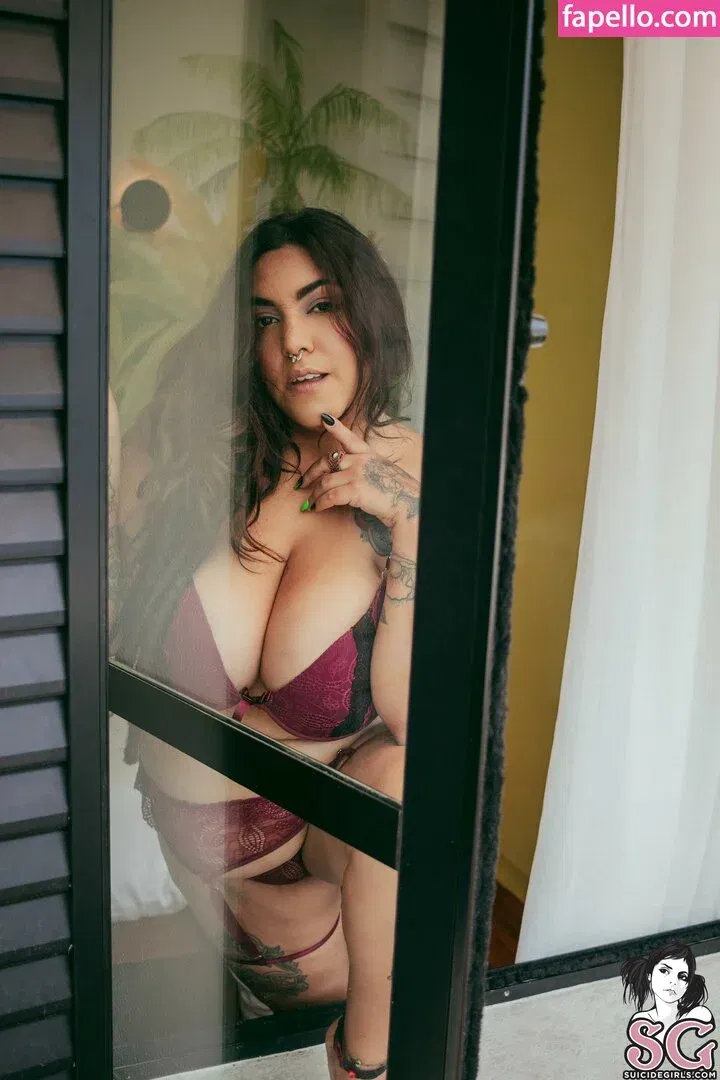 Arthemis Onlyfans Photo Gallery 