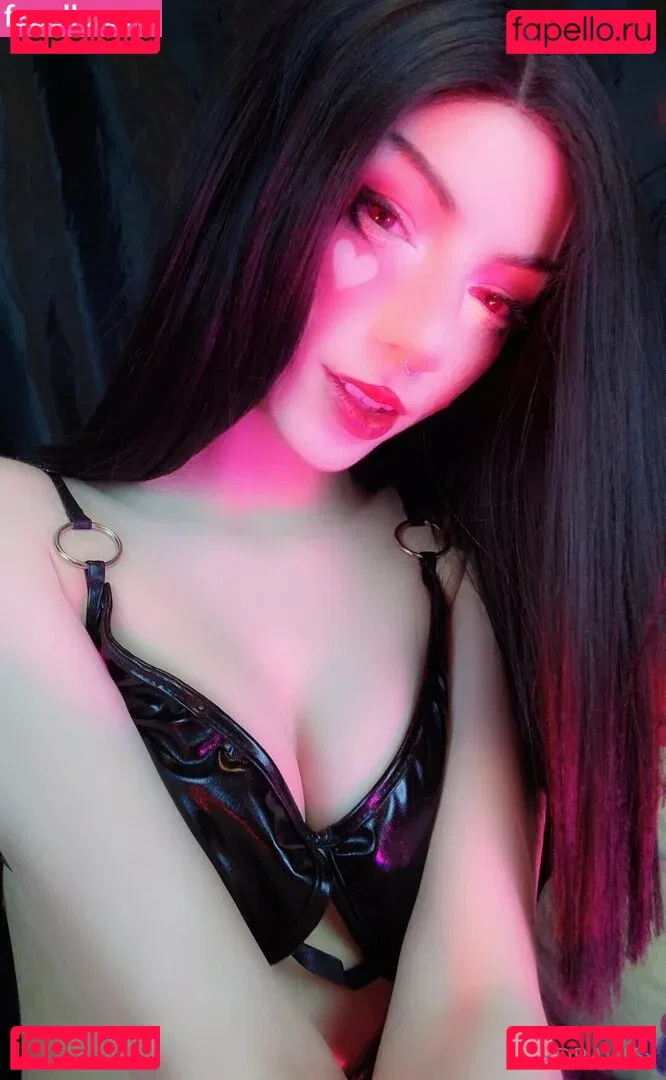 Dani Raine Onlyfans Photo Gallery 