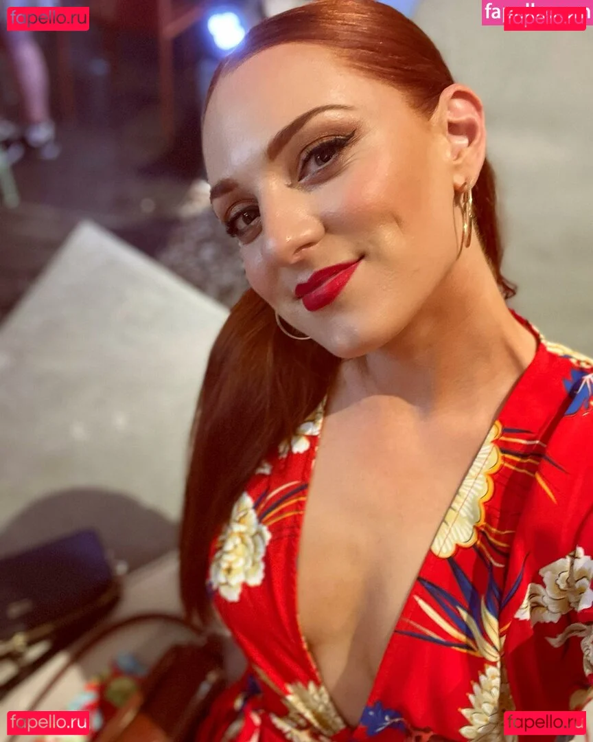 Emily Kristopher Onlyfans Photo Gallery 