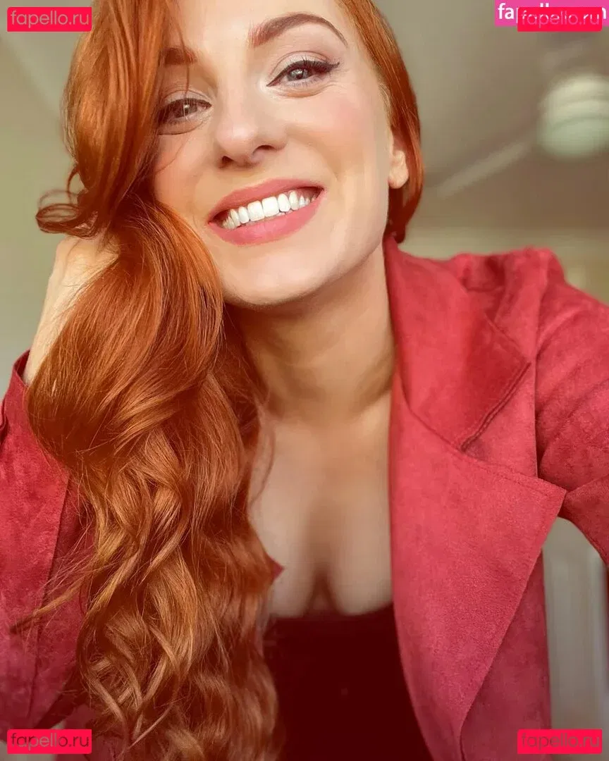 Emily Kristopher Onlyfans Photo Gallery 