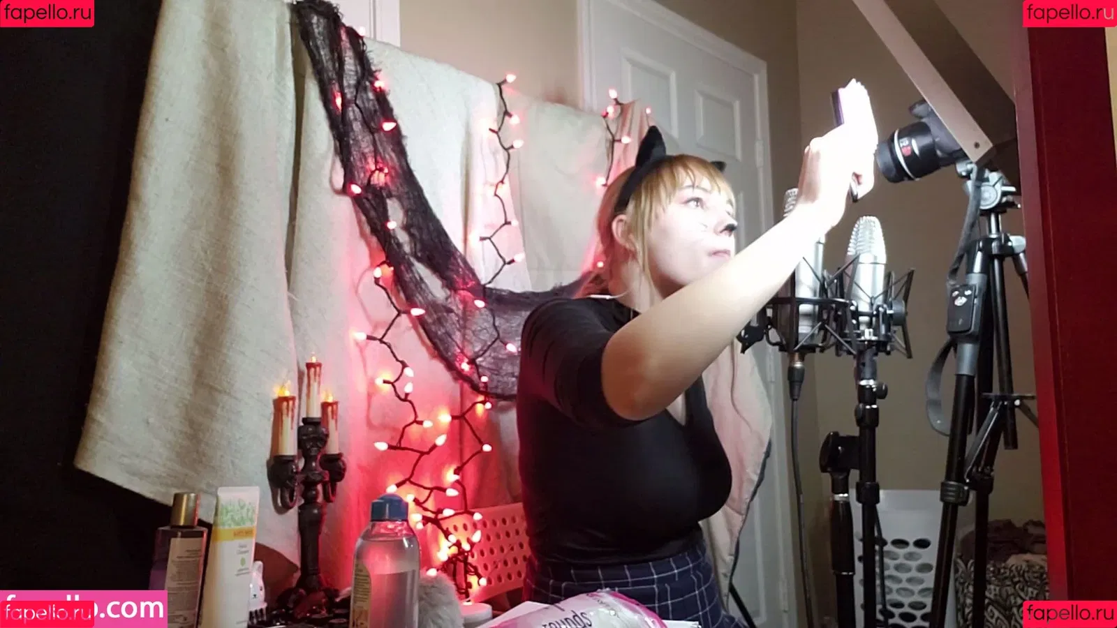 softlygaloshes Onlyfans Photo Gallery 