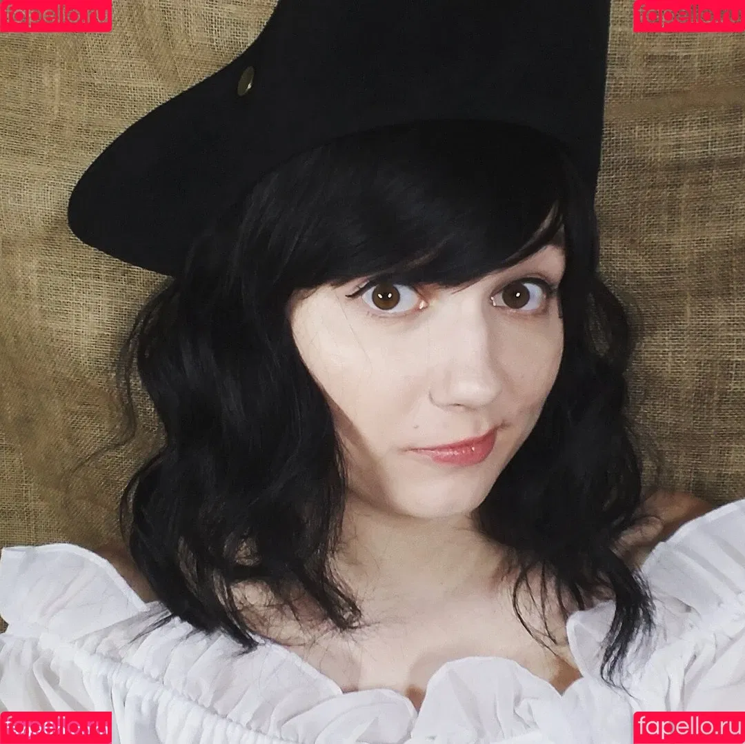 softlygaloshes Onlyfans Photo Gallery 