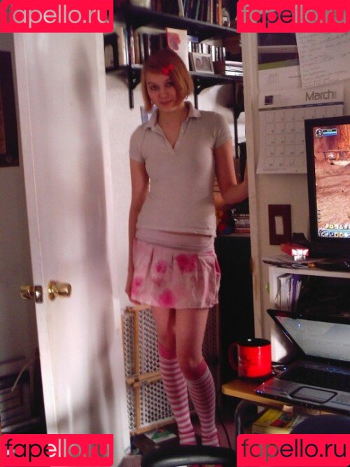 softlygaloshes Onlyfans Photo Gallery 