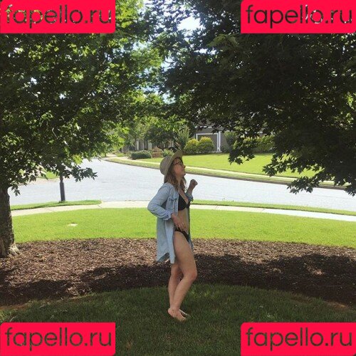 softlygaloshes Onlyfans Photo Gallery 