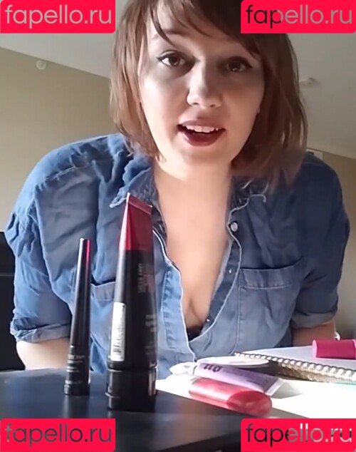 softlygaloshes Onlyfans Photo Gallery 