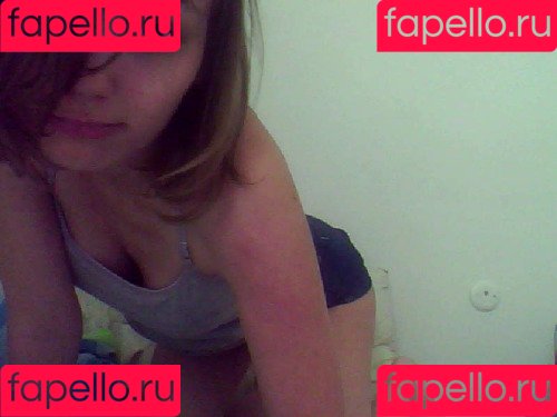 softlygaloshes Onlyfans Photo Gallery 