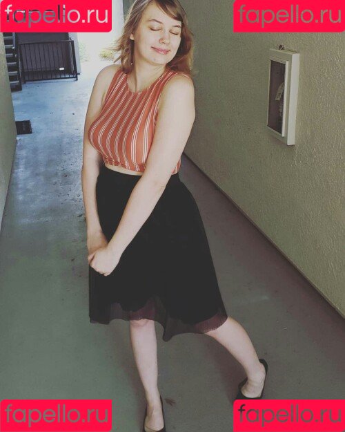 softlygaloshes Onlyfans Photo Gallery 