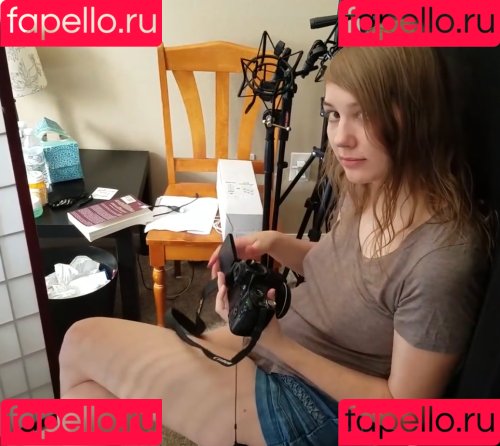 softlygaloshes Onlyfans Photo Gallery 