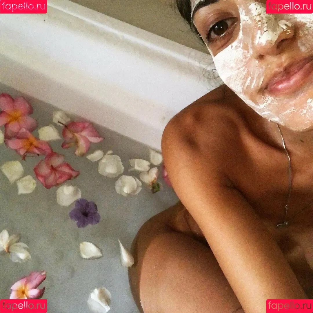 charlenaishani Onlyfans Photo Gallery 