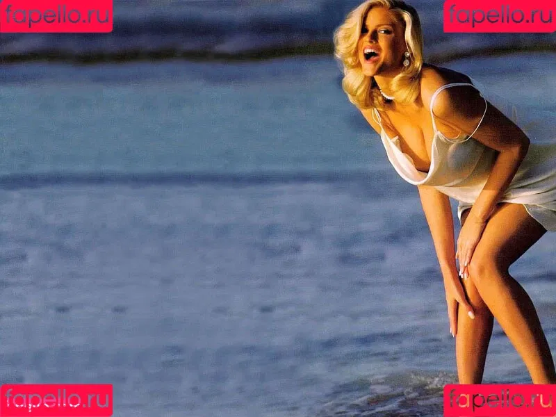 Anna Kournikova Onlyfans Photo Gallery 
