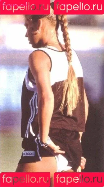 Anna Kournikova Onlyfans Photo Gallery 