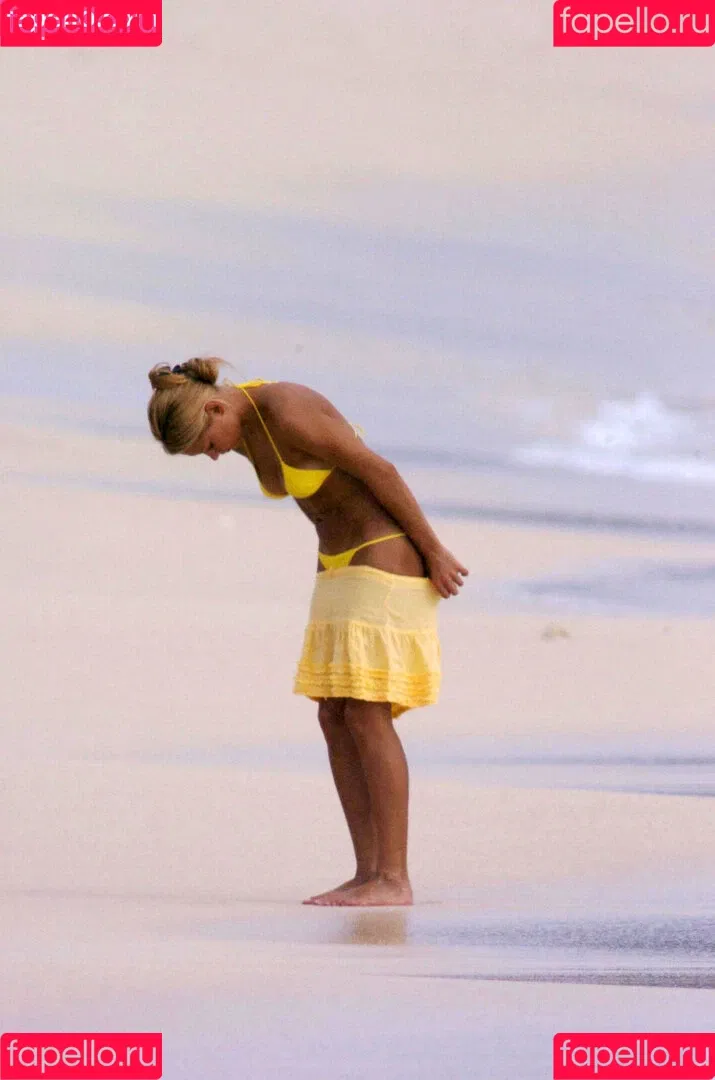 Anna Kournikova Onlyfans Photo Gallery 